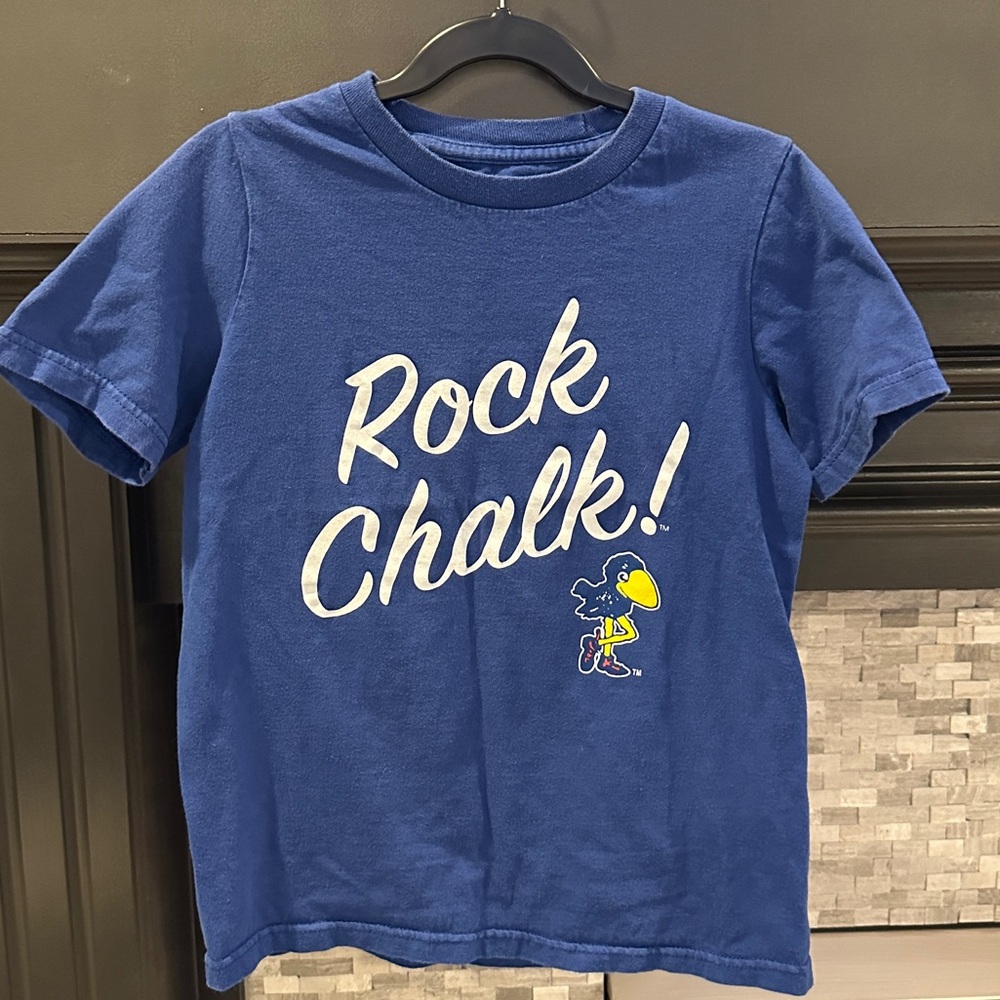 KANSAS JAYHAWKS YOUTH BLUE VAULT SLOGAN SHORT SLEEVE T-SHIRT